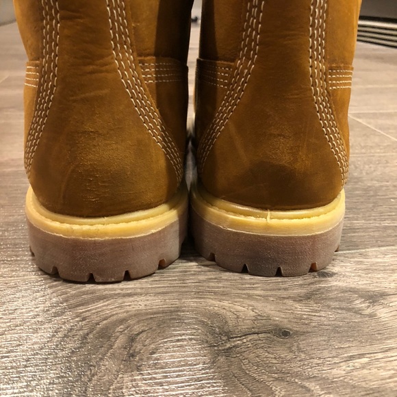 Timberland 6” Premium boots. Women’s size US9 - Picture 5 of 7
